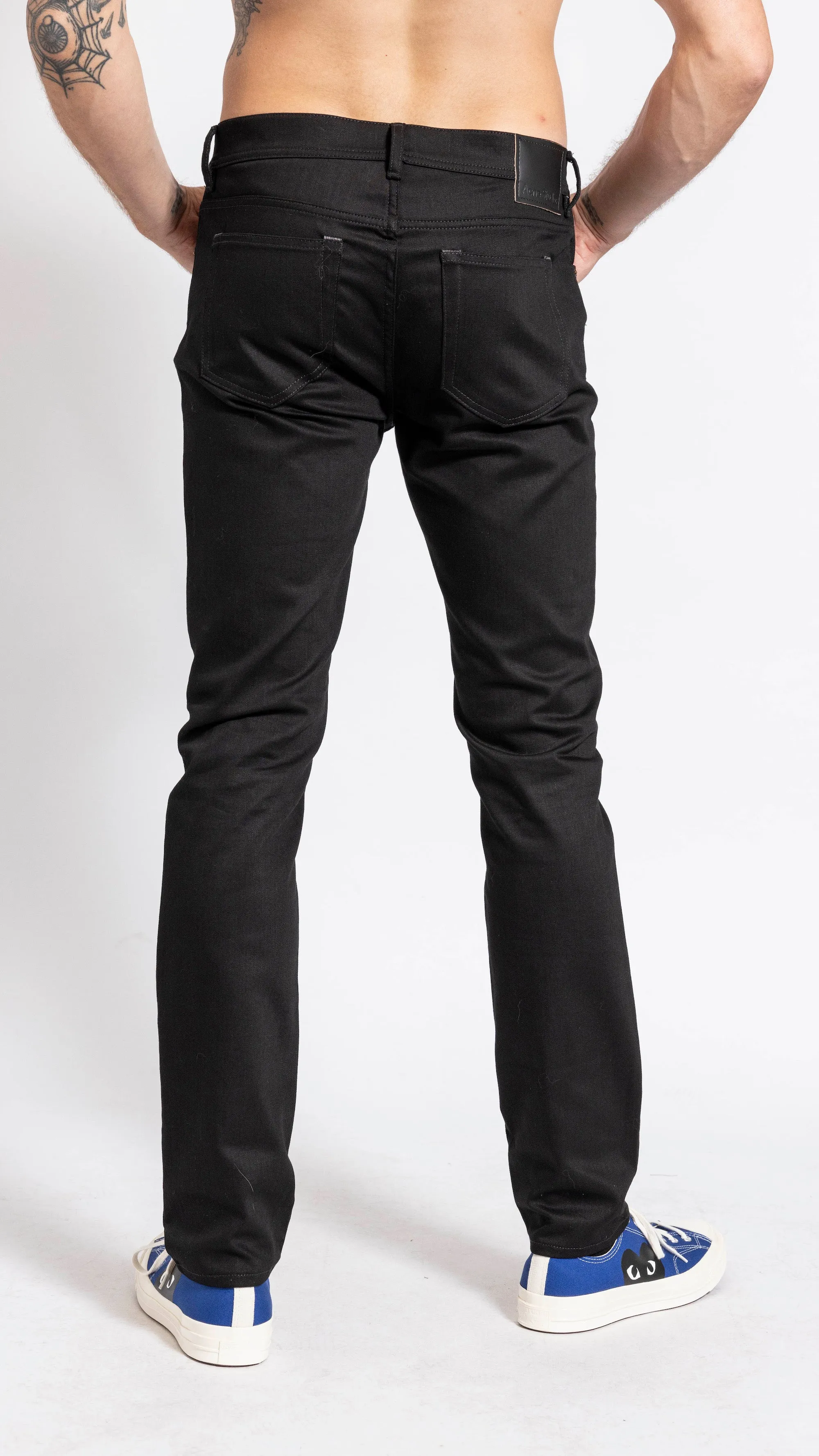 ACNE STUDIOS BLACK NORTH STAY JEANS