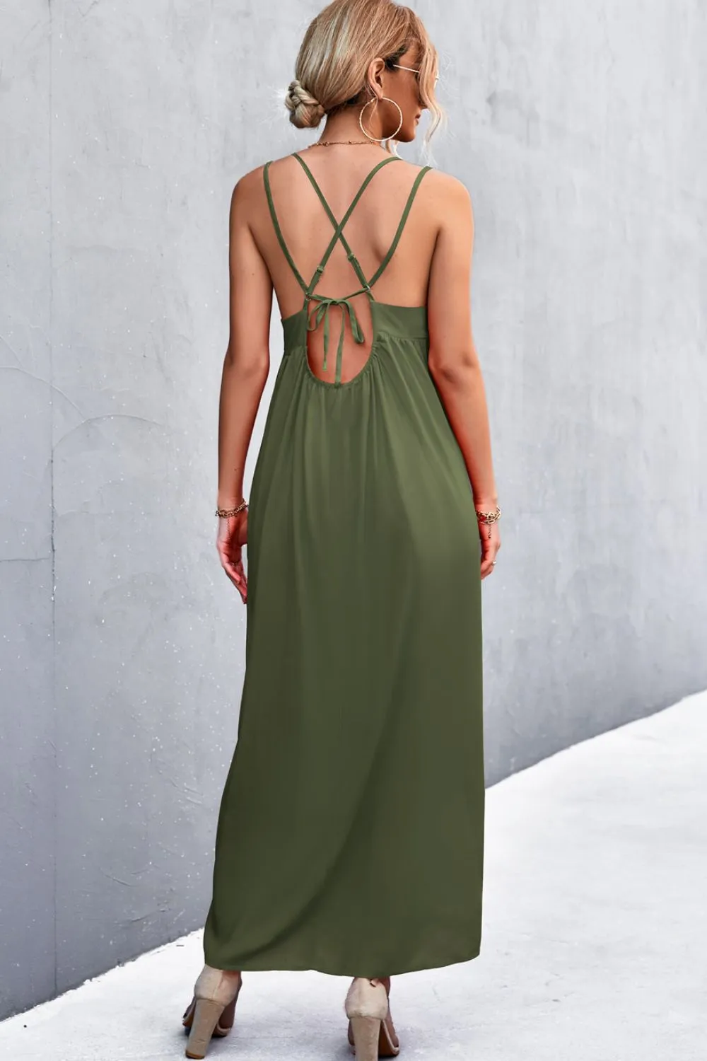 *APP EXCLUSIVE* Double Strap Tie Back Dress