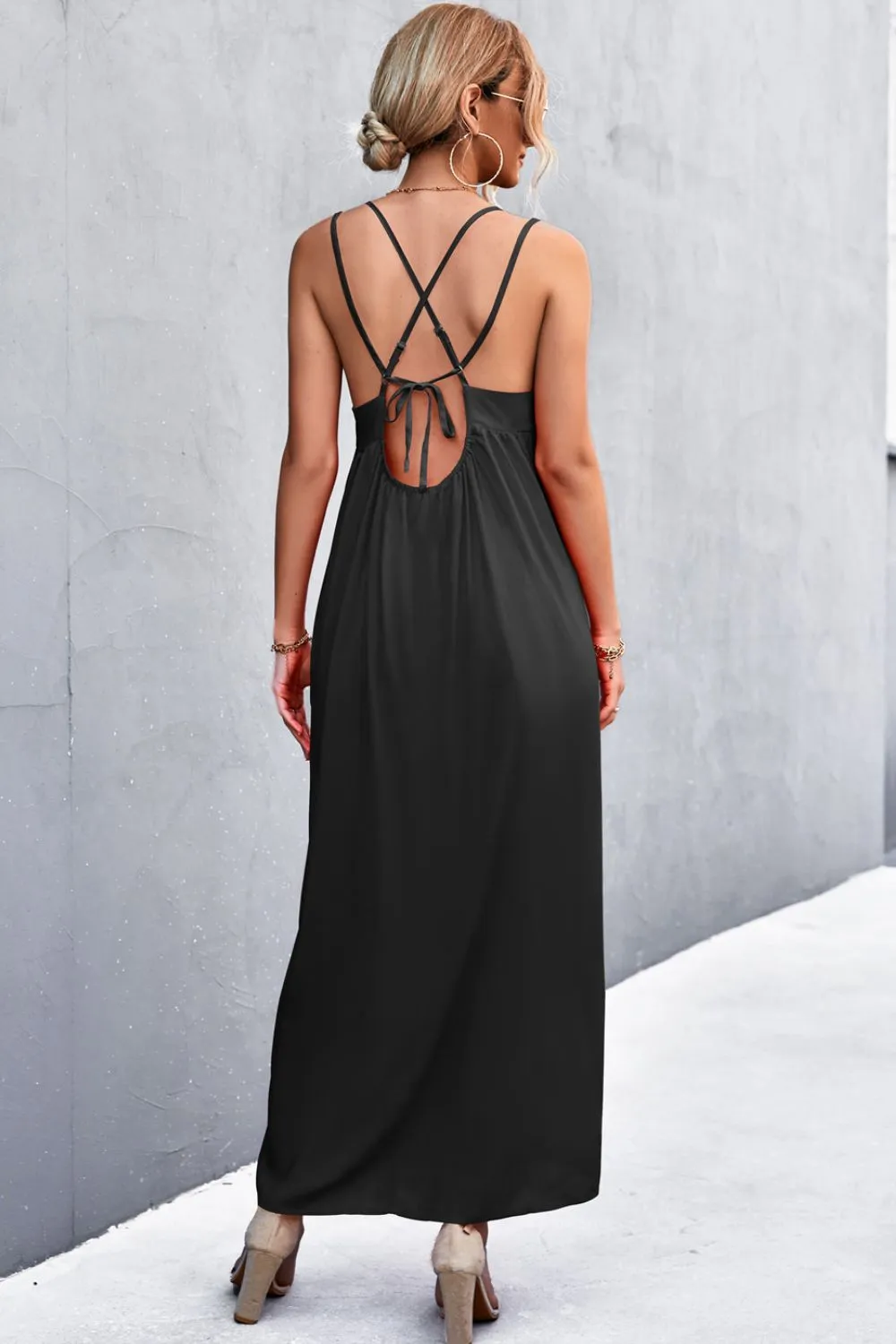 *APP EXCLUSIVE* Double Strap Tie Back Dress