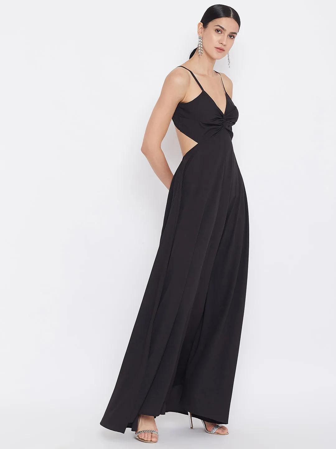 Berrylush Women Solid Black V-Neck Strappy Tie Knot A-Line Maxi Dress