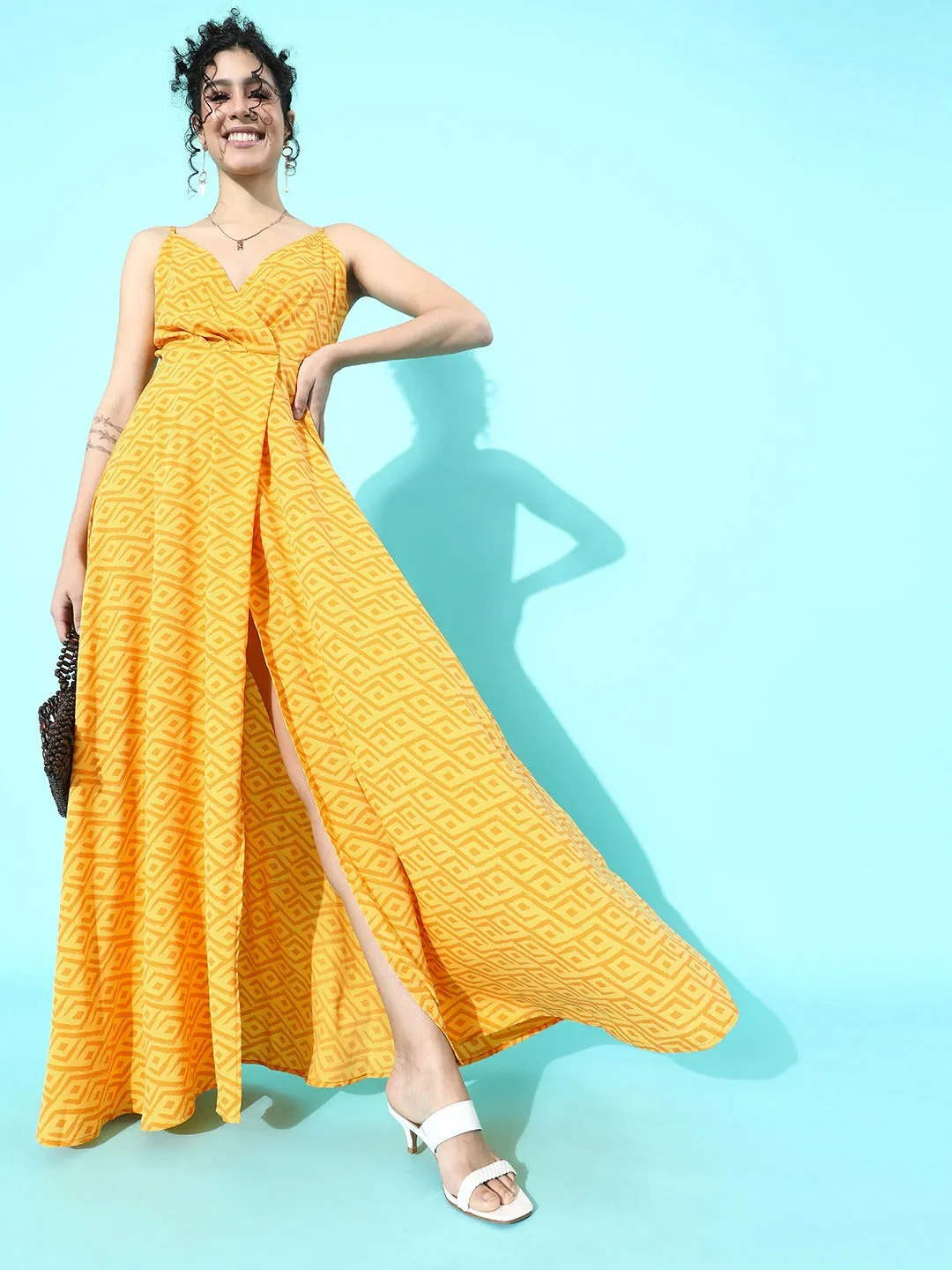 Berrylush Women Yellow Geometric Printed V-Neck Crepe Maxi Dress