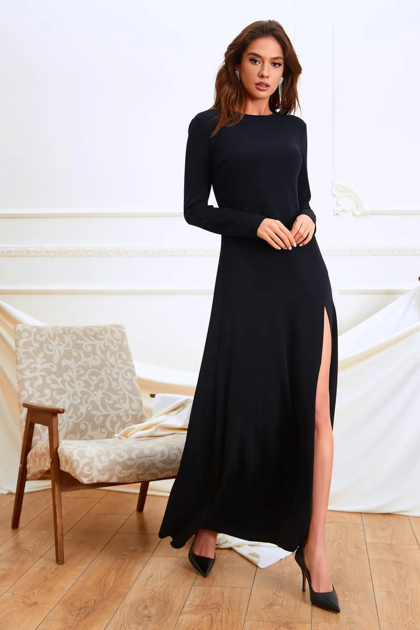 Black Long Sleeve Thigh-Slit Maxi Dress