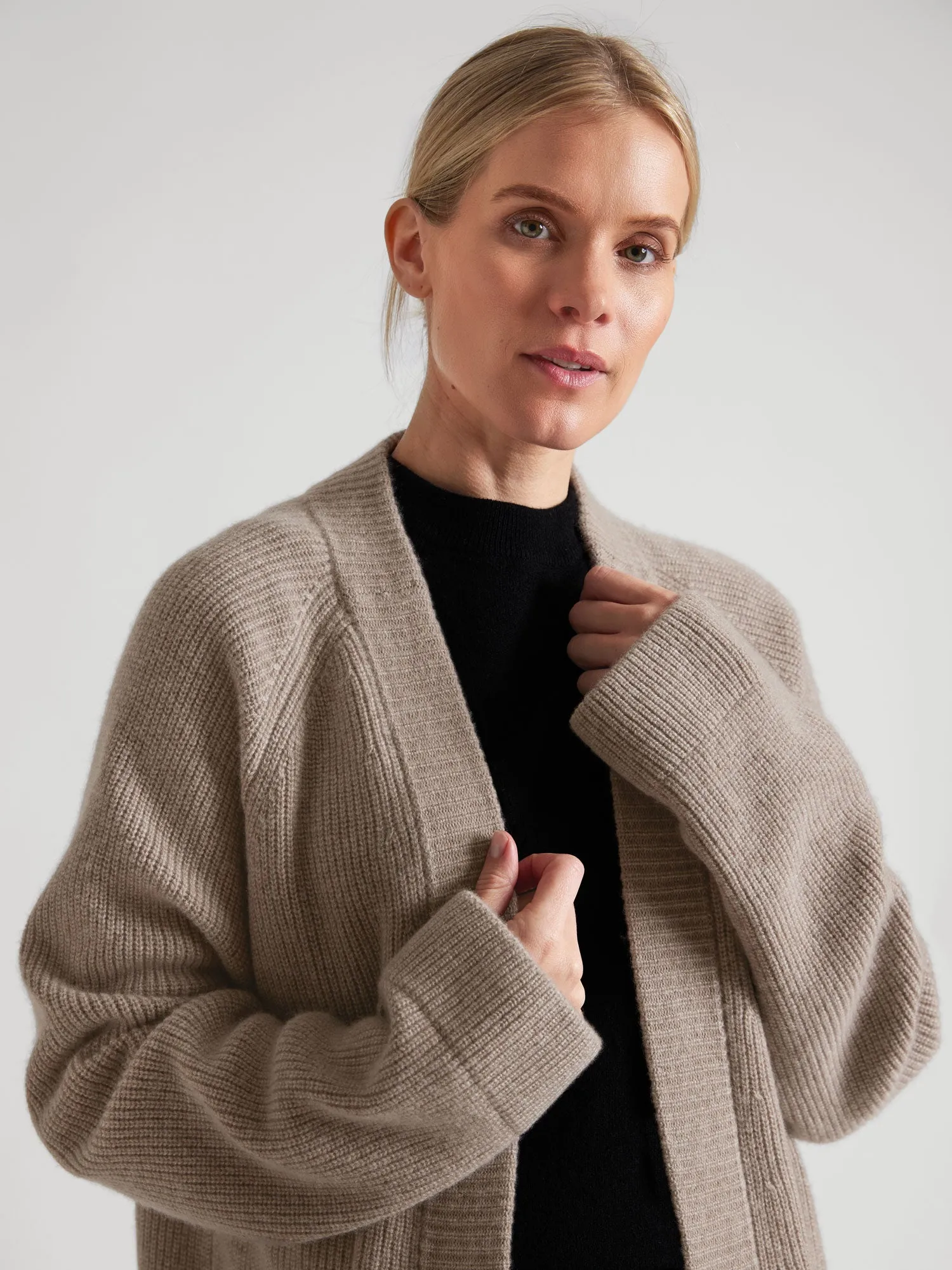 Cashmere cardigan "Olea" - Toast