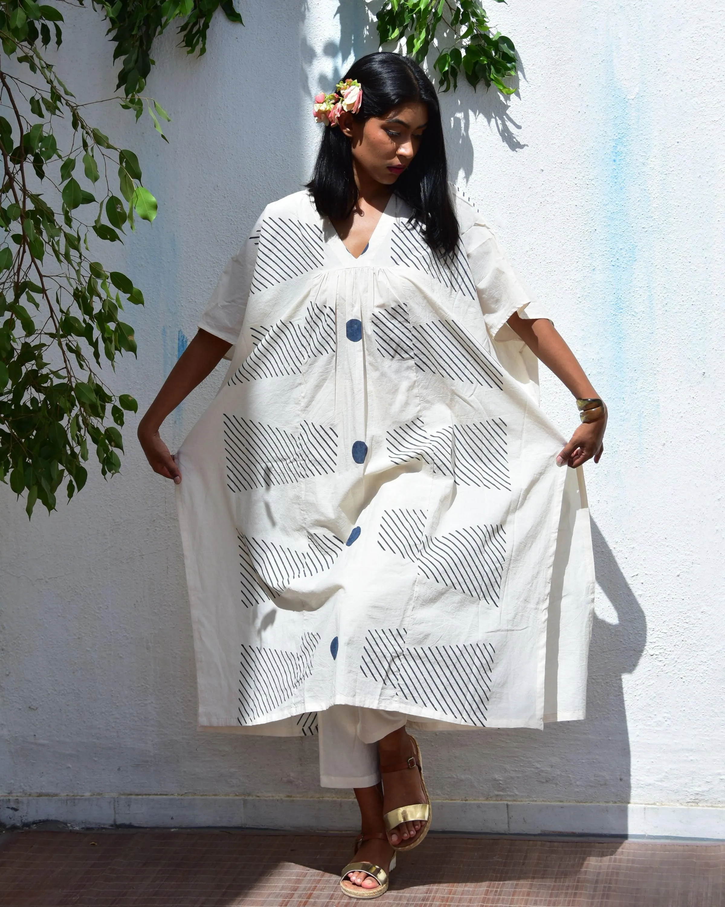 Celestial Airy Handblockprinted Cotton Kaftaan - Vnmn