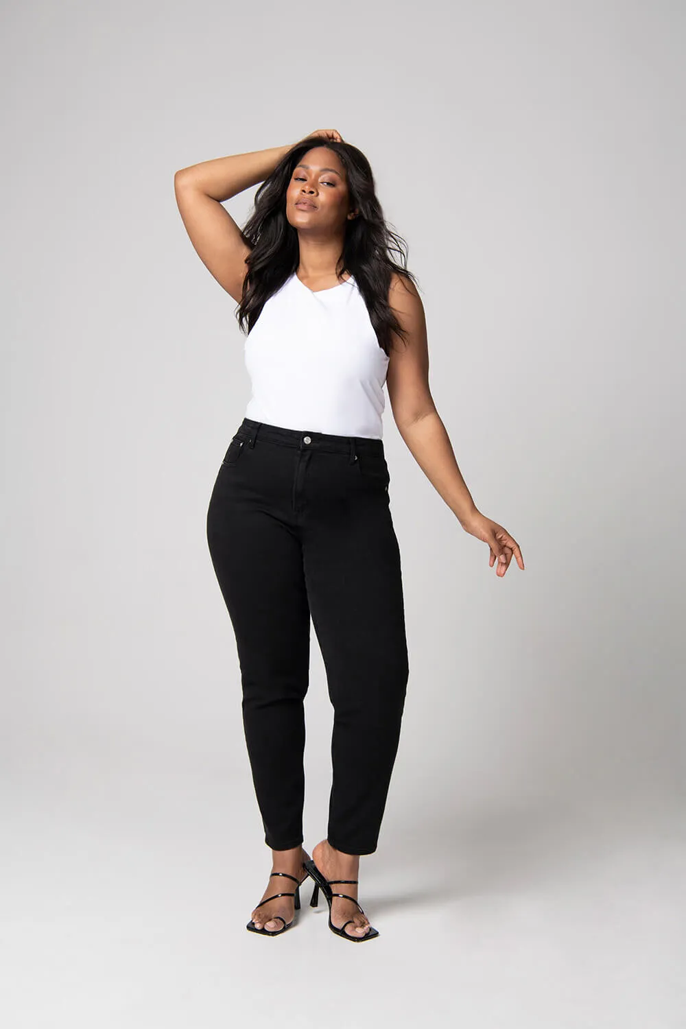 Curve Slim Fit Mom Jeans - Black