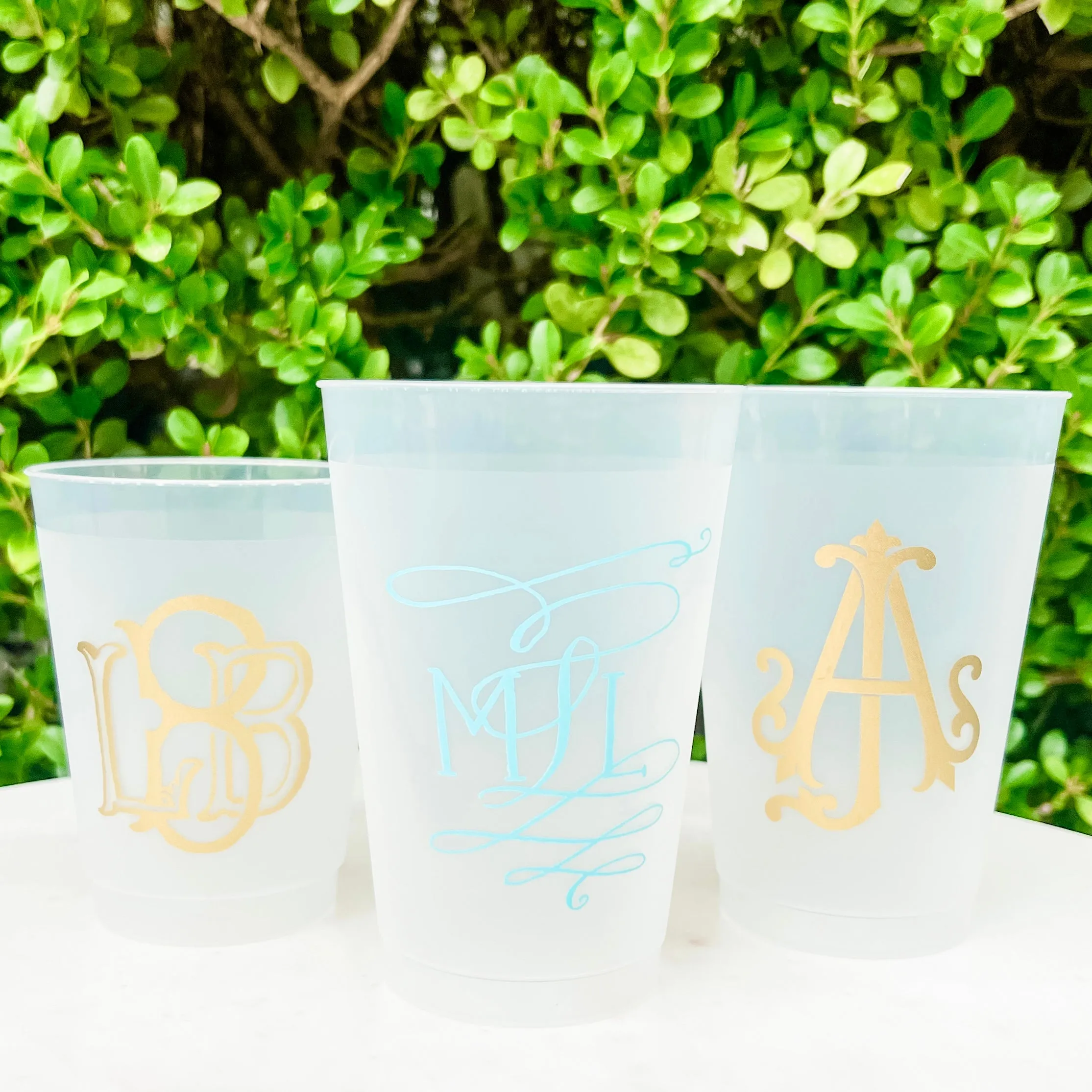 Elegant Interlocking Monogram Frost Flex Party Cups