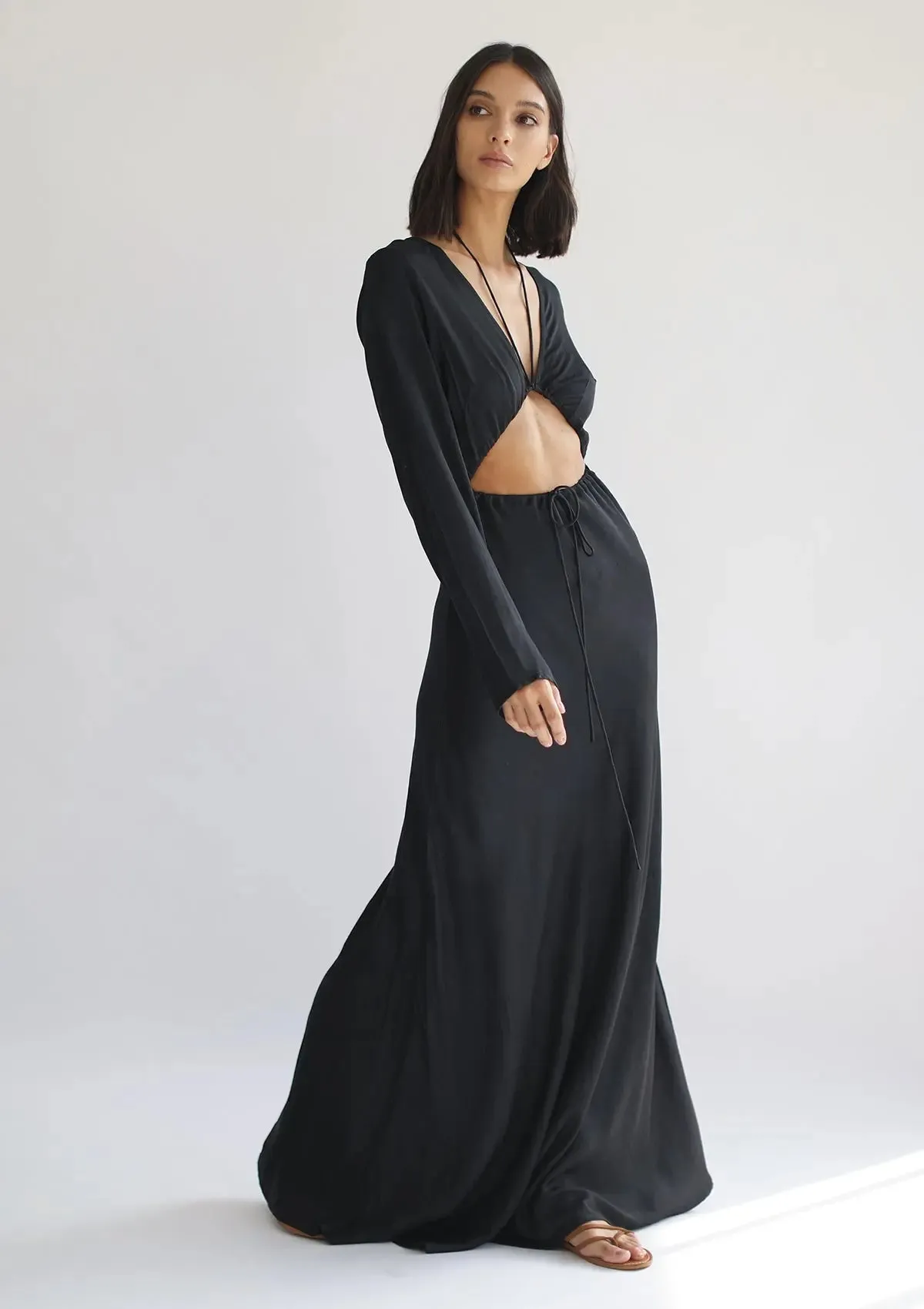 HERA MAXI DRESS - OYSTER BLACK