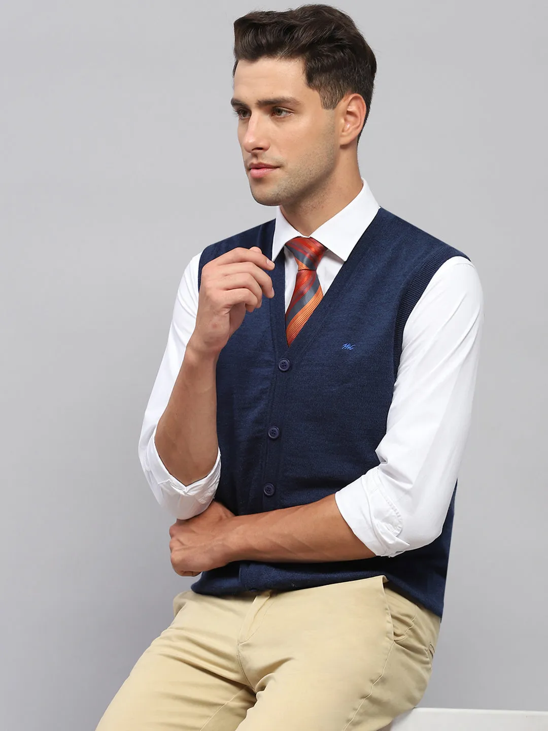 Men Navy Blue Solid V Neck Sleeveless Cardigan