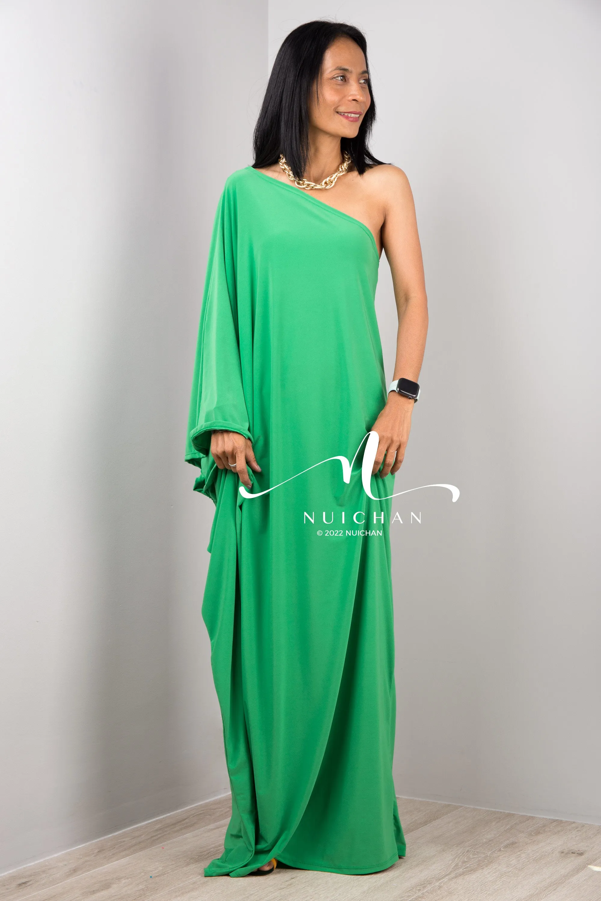 Off the shoulder maxi dress in green