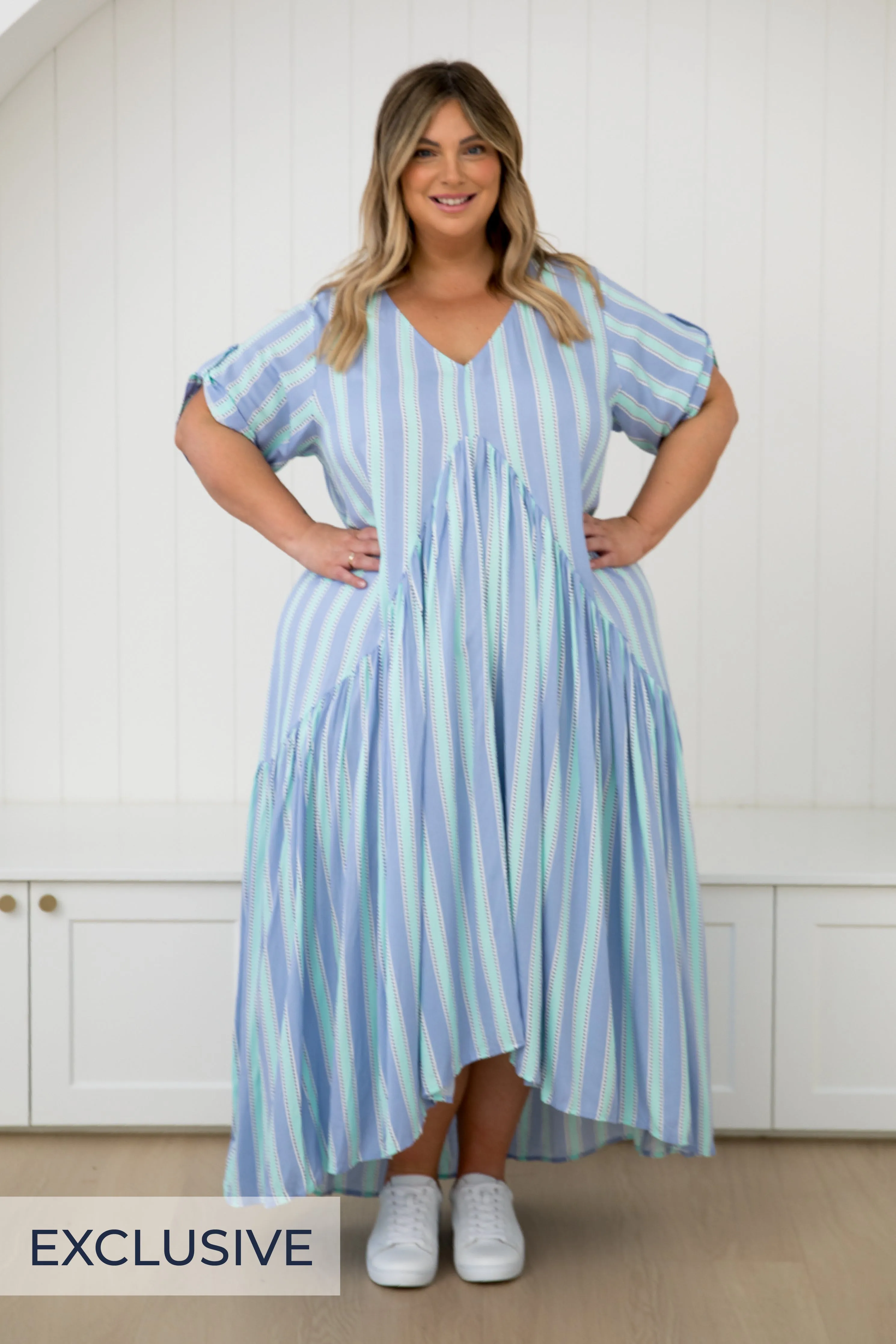 Peak Maxi Dress in Blue Eternity