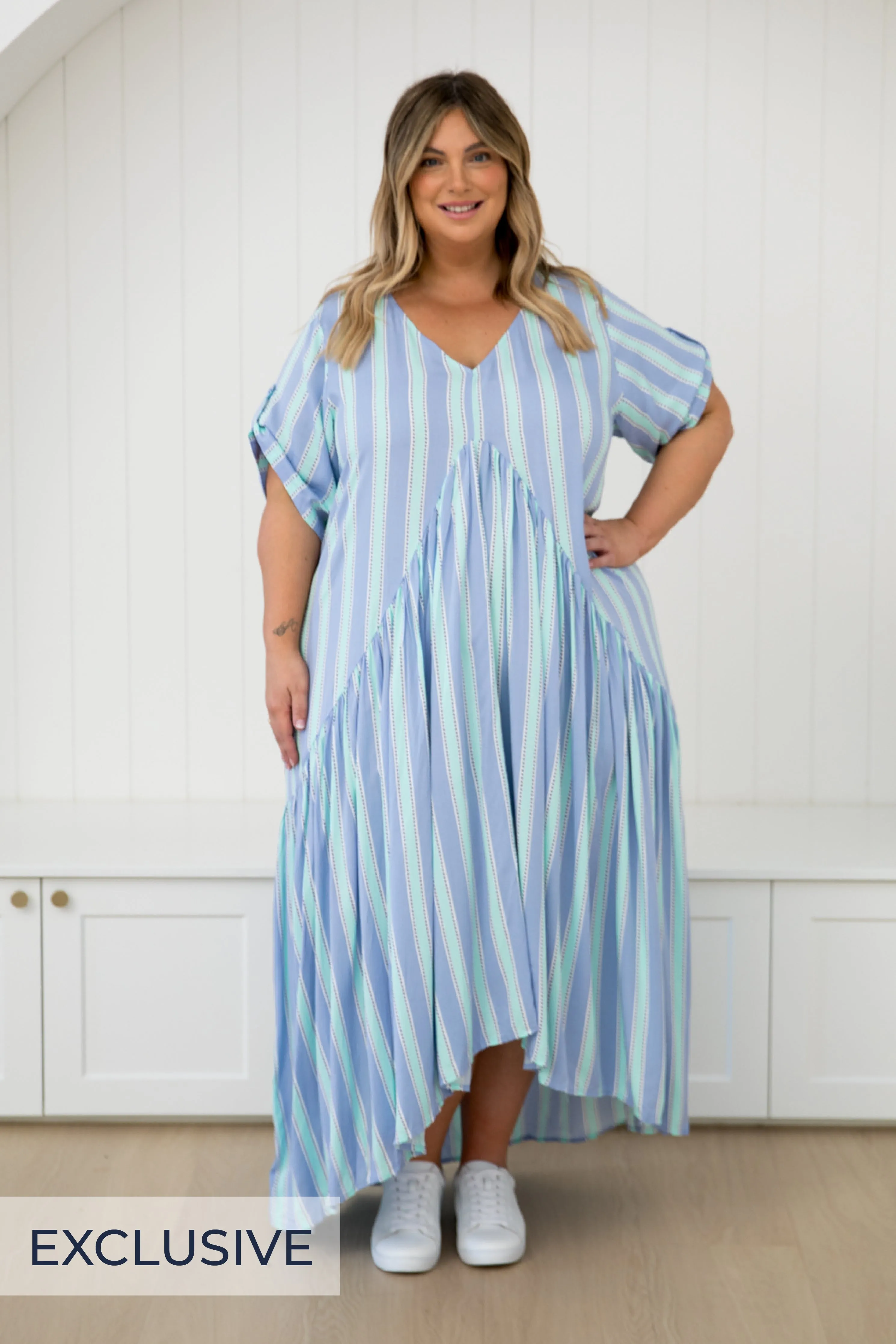 Peak Maxi Dress in Blue Eternity