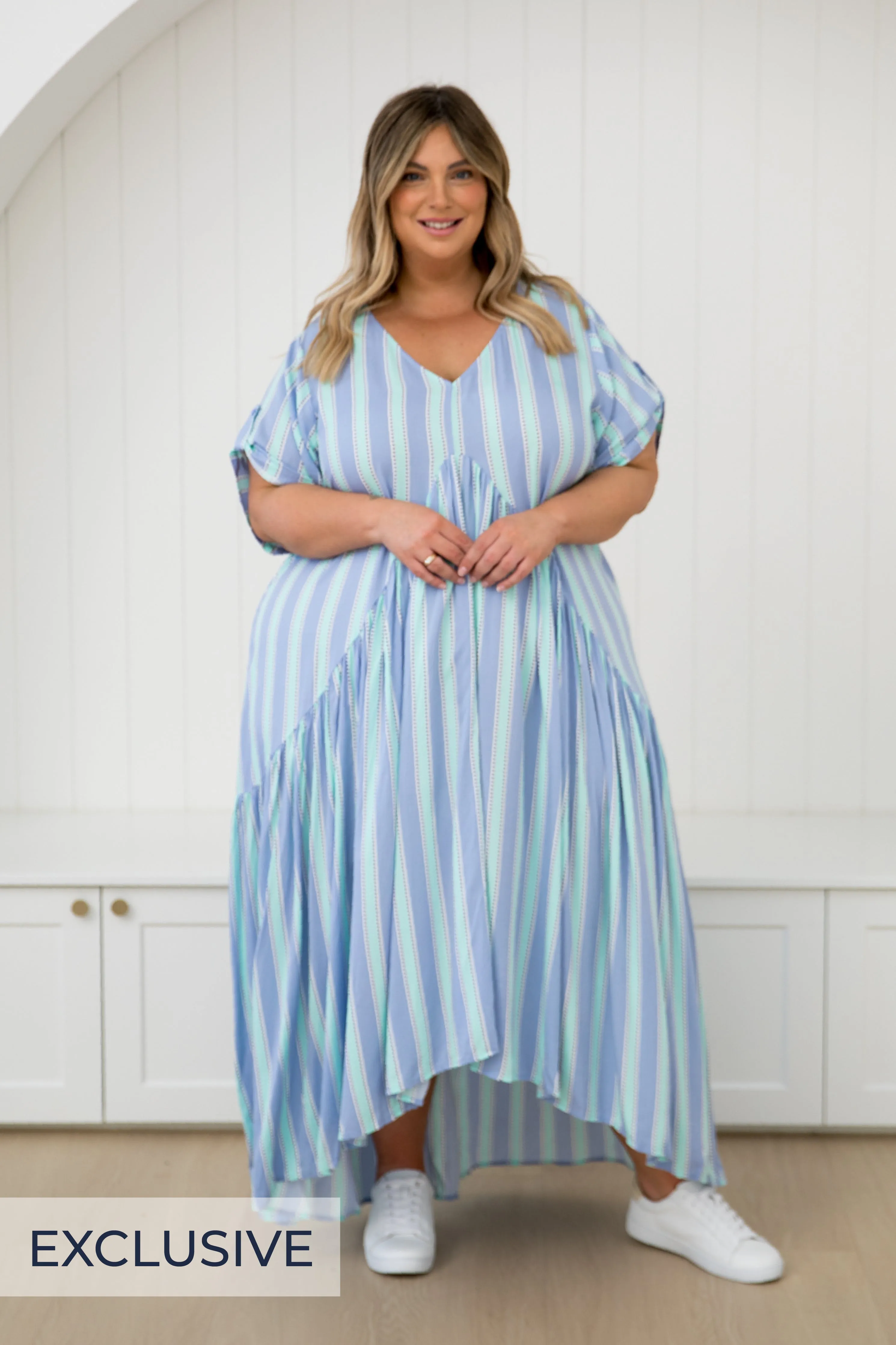 Peak Maxi Dress in Blue Eternity