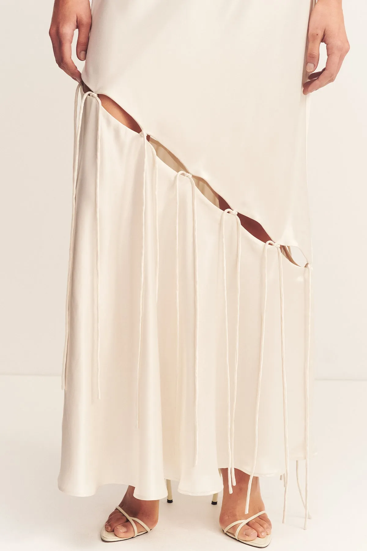 SAVANNA TIE MAXI DRESS - IVORY