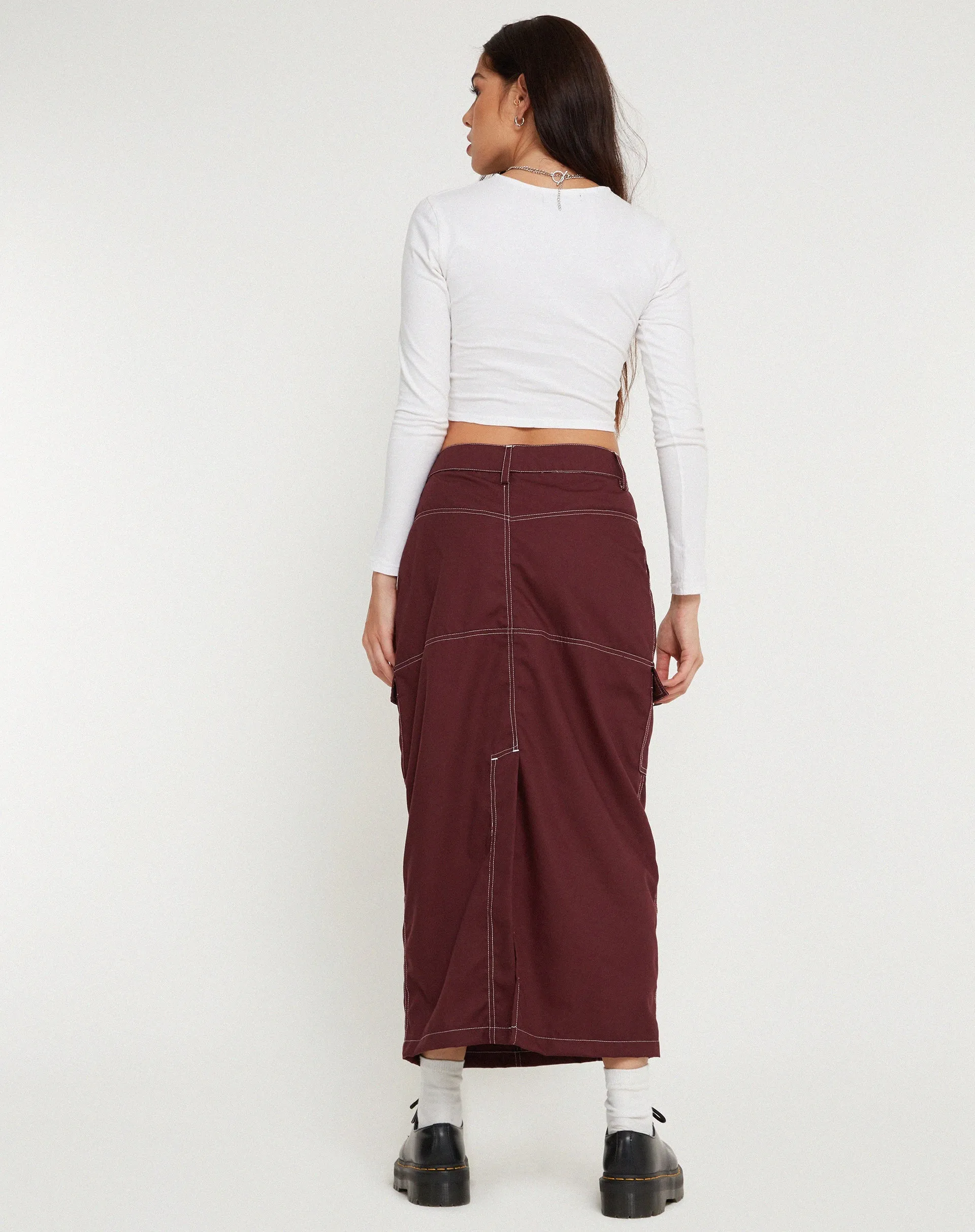 Widya Cargo Midi Skirt in Cotton Drill Redwood with White Top Stitch